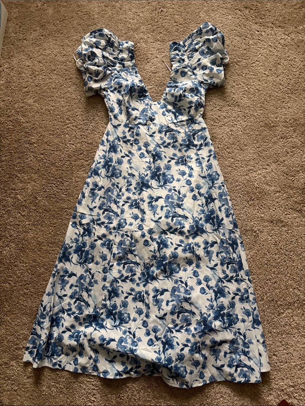 Abercrombie & Fitch White Dress with Blue Floral Print and Puff Sleeves